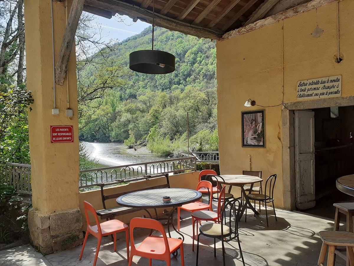 Le Moulin De Saleth Hotel Saint-Antonin Buitenkant foto