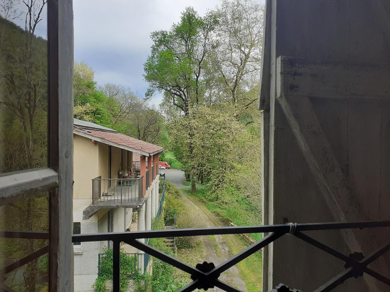 Le Moulin De Saleth Hotel Saint-Antonin Kamer foto
